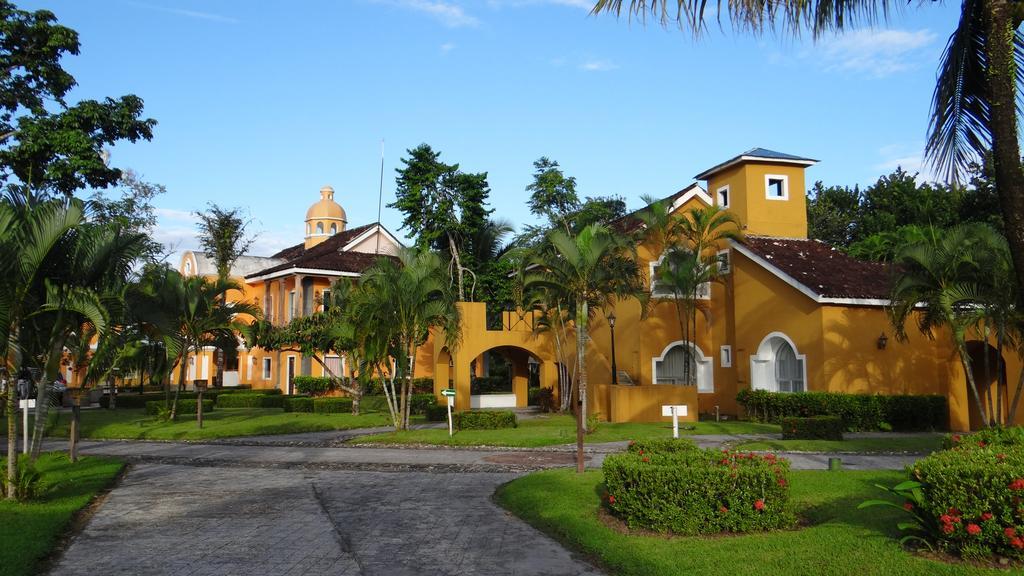 Amatique Bay Hotel Puerto Barrios Extérieur photo
